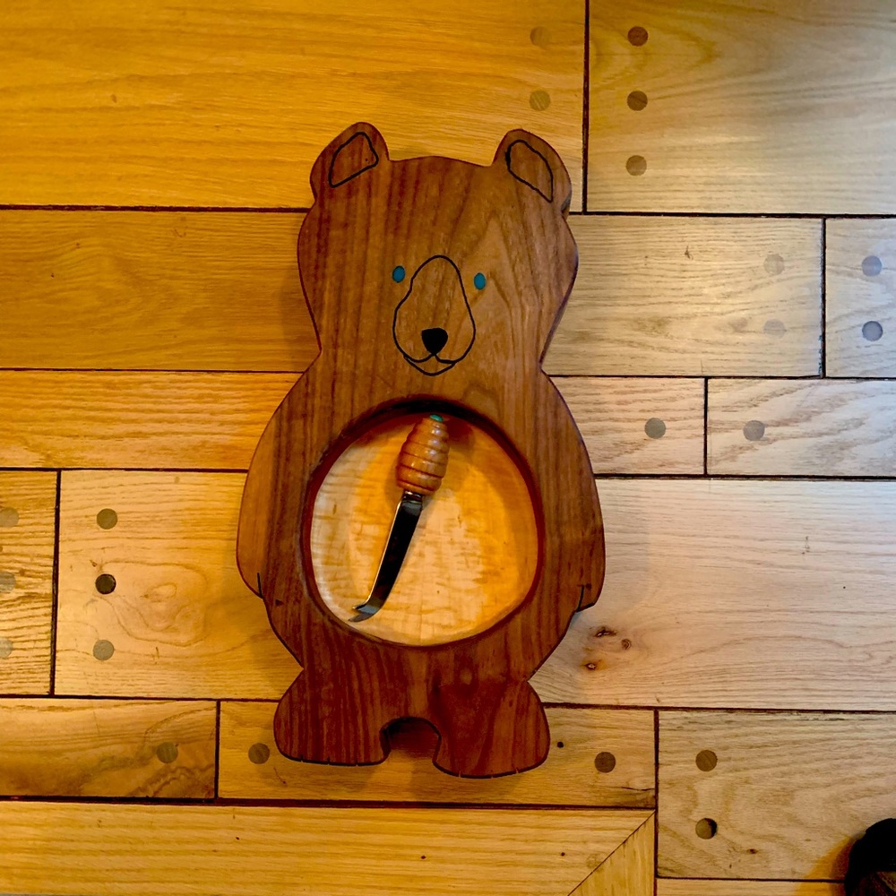 Hand crafted in NH. Bear cheese and cracker board